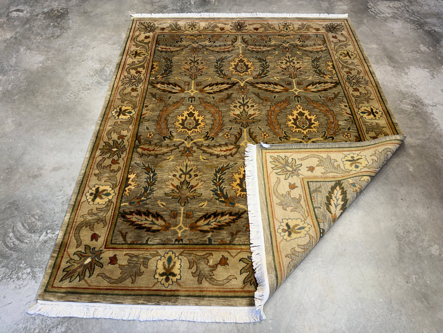Hand-Knotted Oriental Rug - 8'x10'
