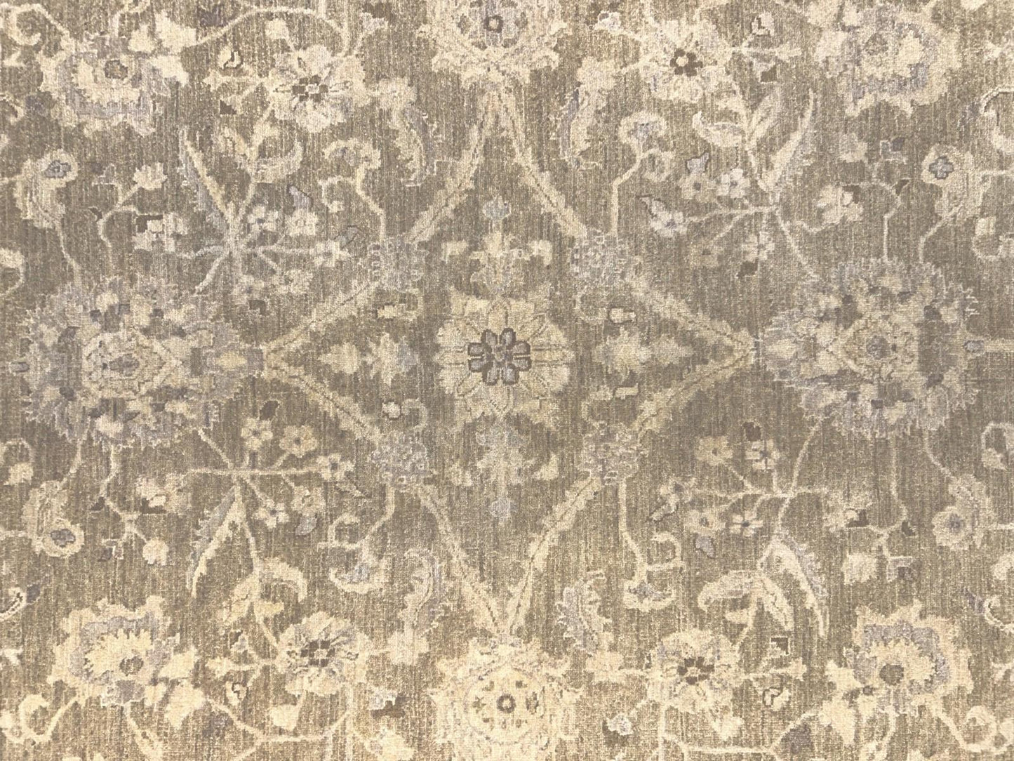 7’9”x10’10” Hand-Knotted Wool Oushak All-over Area Rug