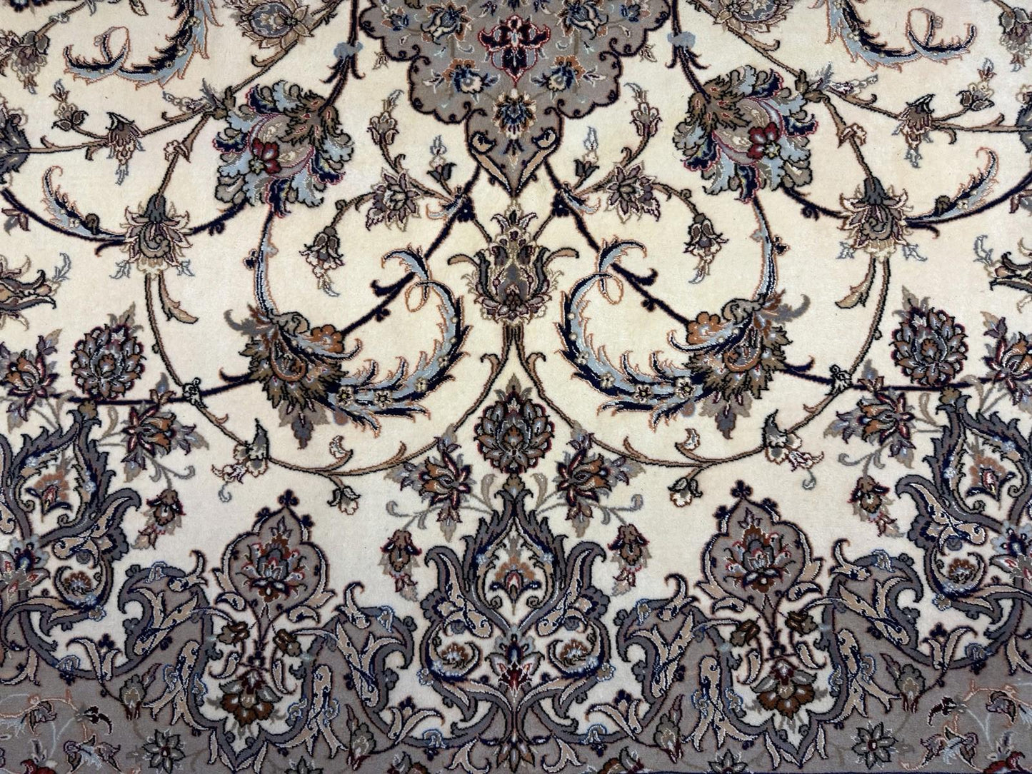 11’7”x16’6” Palace Size Hand-Knotted Wool & Silk Isfahane Area Rug 11x16