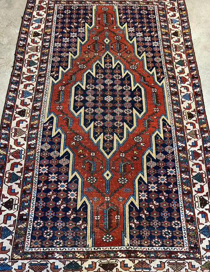 4'3"x6'8" Antique Hand-knotted Wool Qashqaei Area Rug - Handmade 4x6 Carpet