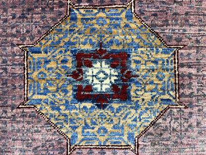 8’5”x9’10” Hand-Knotted Wool Mamluk Medallion Area Rug