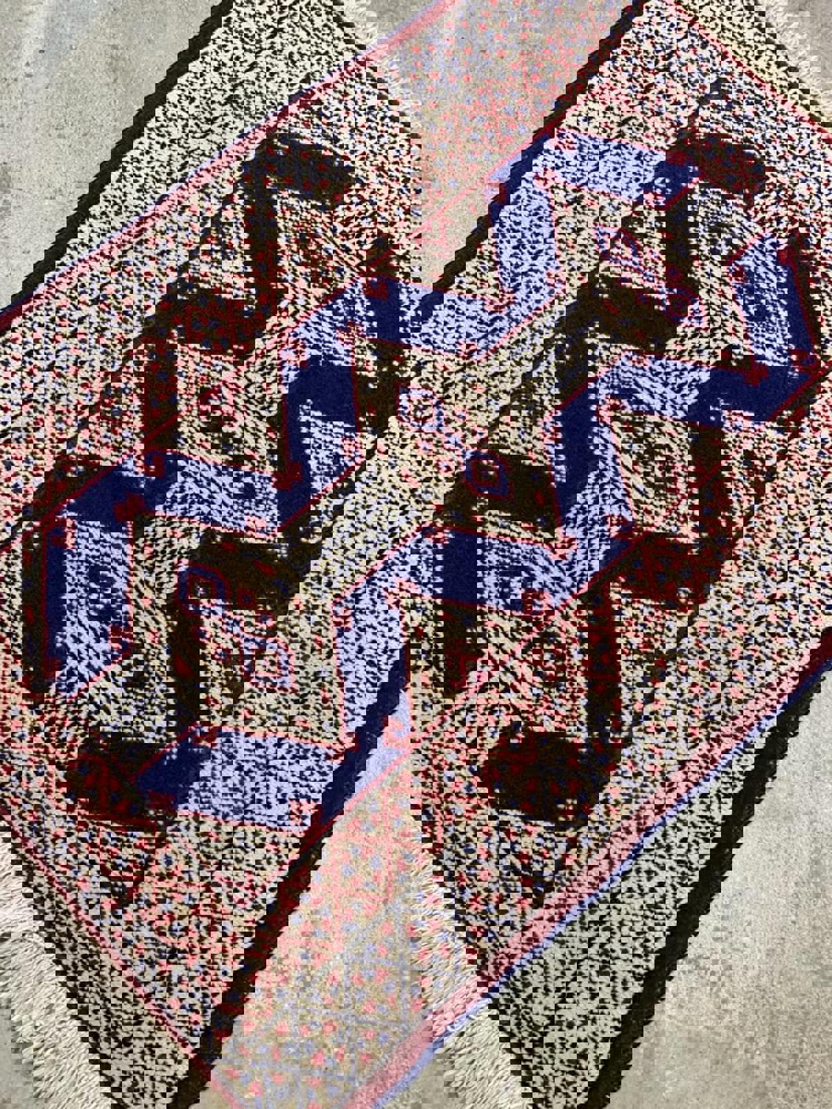 2'x2'9" Handmade 100% Wool Persian Turkaman Rug