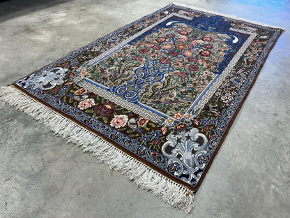 3’9”x5’11” Hand-Knotted Fine Wool & Silk Isfahane Pictorial Area Rug - Carpet