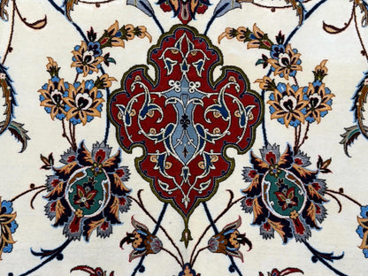 10’2”x14’2” Very Fine Hand-Knotted Wool & Silk Isfahane Area Rug 10x14