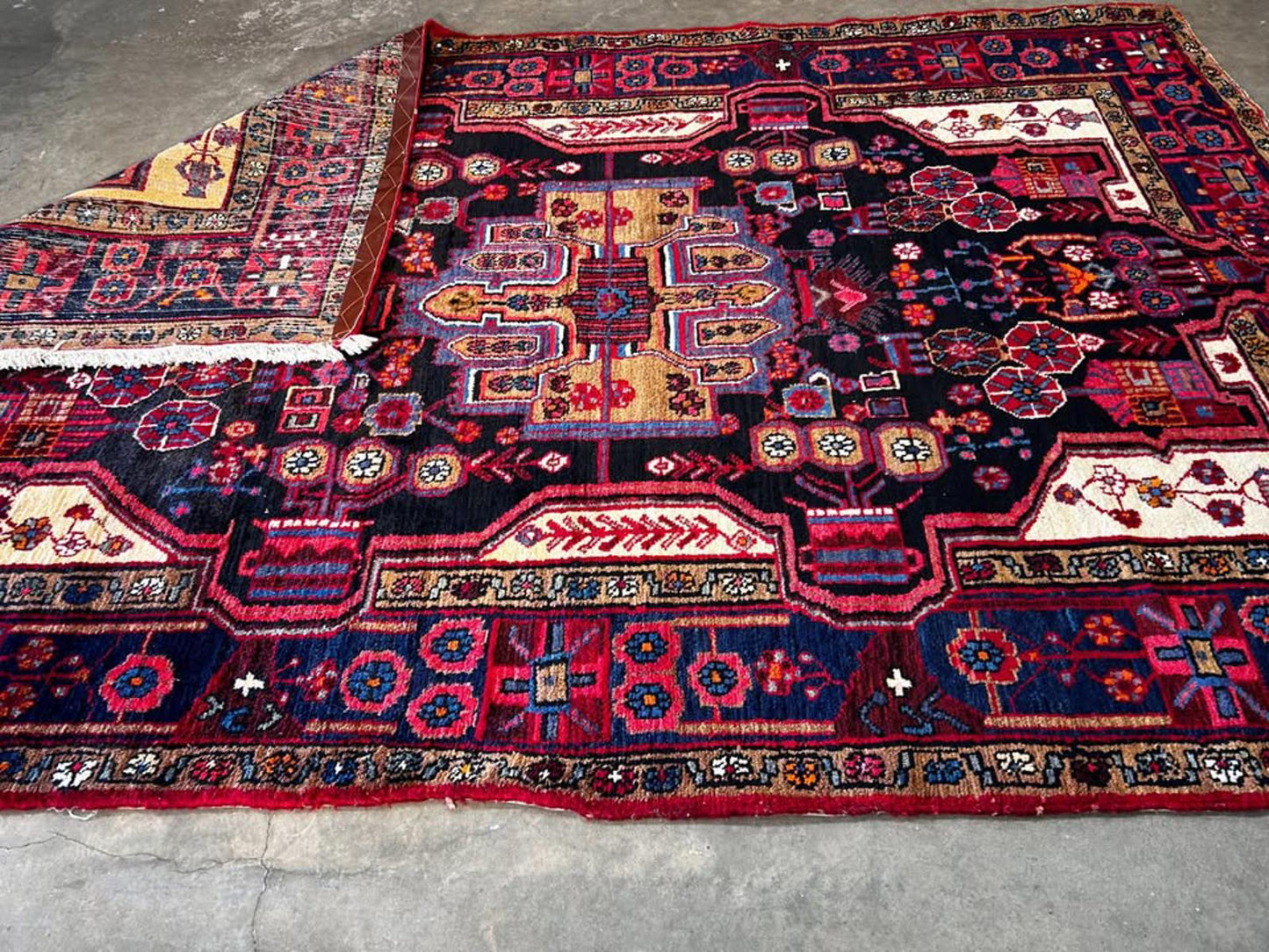 5'3"x8'1" Handmade 100% Wool Persian Nahavand Rug