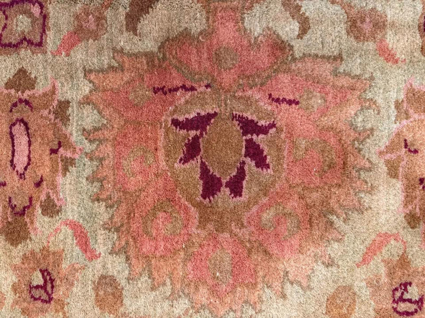 8’x9’8” Handmade Golden Gabbah Rug