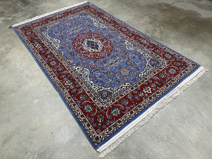4’6”x7’9” Hand-Knotted Fine Wool & Silk Isfahane Area Rug - Blue 4x8