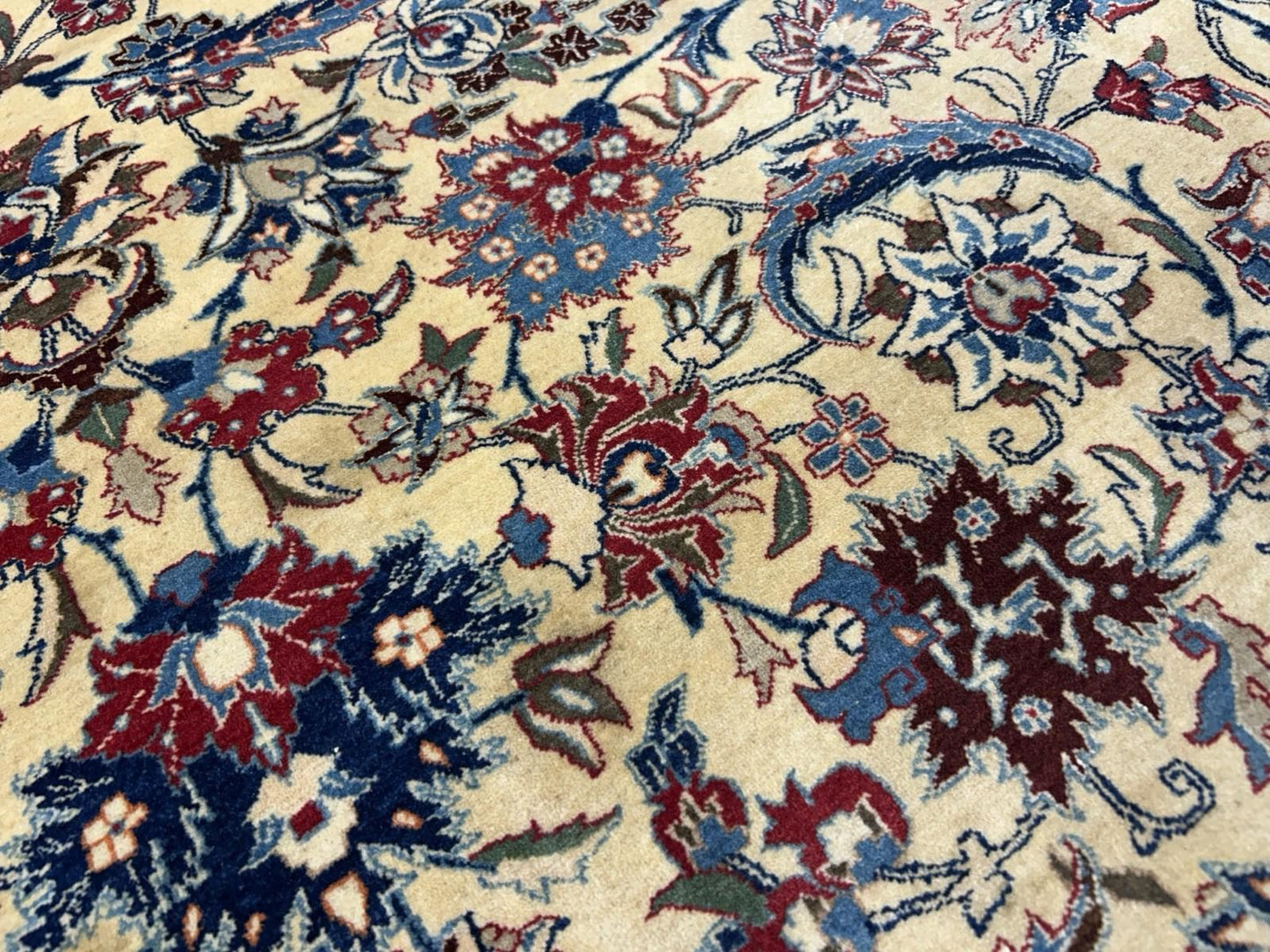 4’11”x7’6” Hand-Knotted Fine Antique Wool Nain Area Rug - All-over Carpet