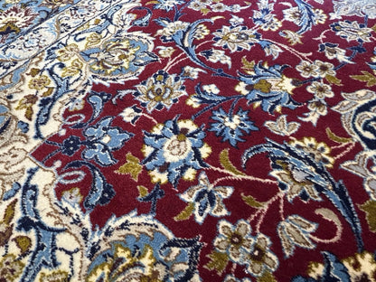3’7”x5’3” Hand-Knotted Fine Wool & Silk Isfahane  Area Rug - Handmade Carpet 3x5