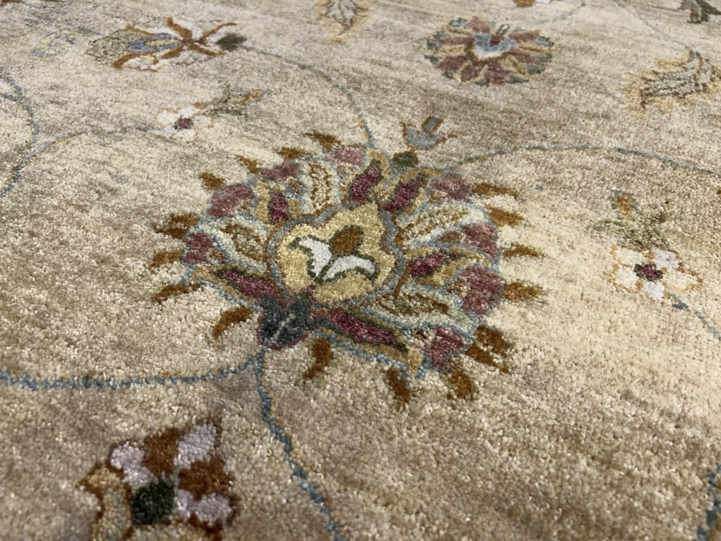8’x10’ Hand-Knotted Wool Pishawar All-over Area Rug