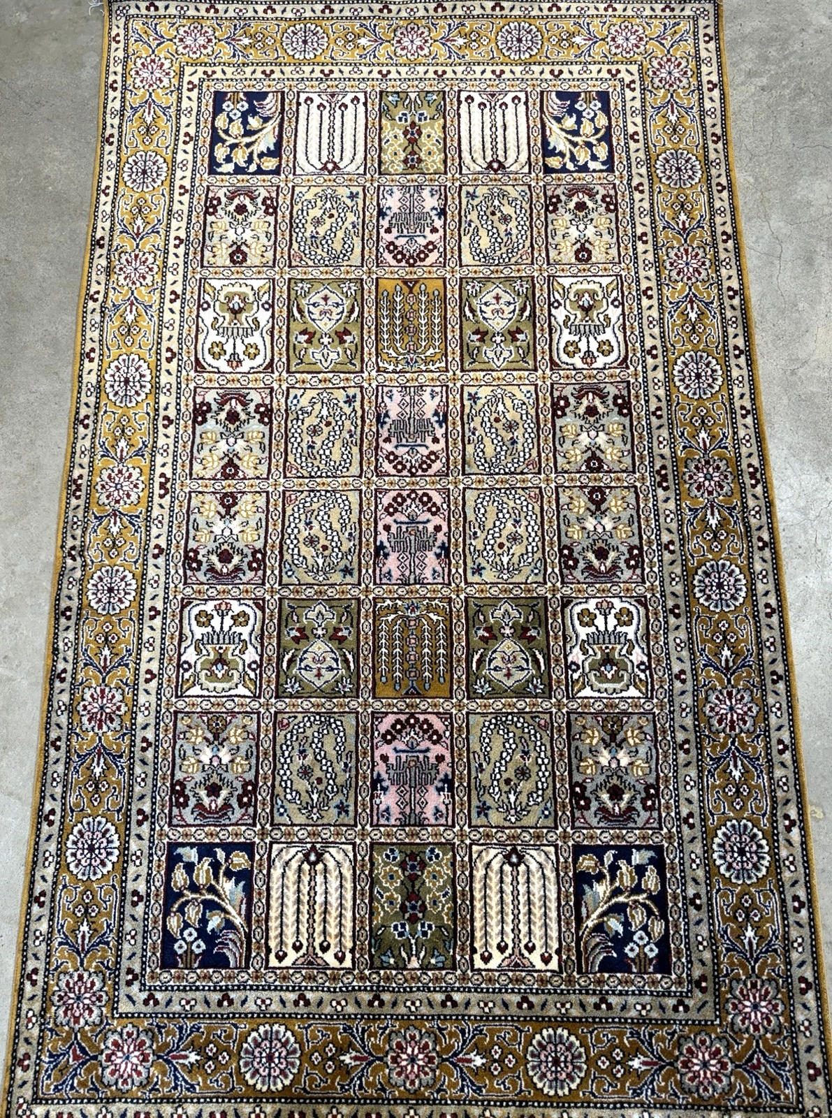 3x5 Luxurious Fine Hand-Knotted 100%Silk Persiane Qume Rug Handmade Gold