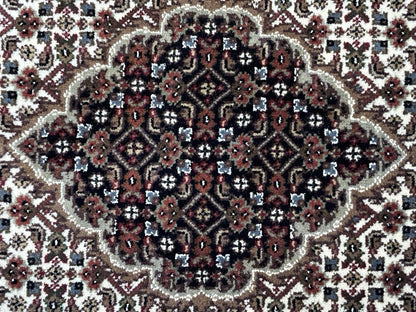 10’ Diameter Hand-knotted Wool Round Area Rug - Handmade Carpet 10x10 Burgandy