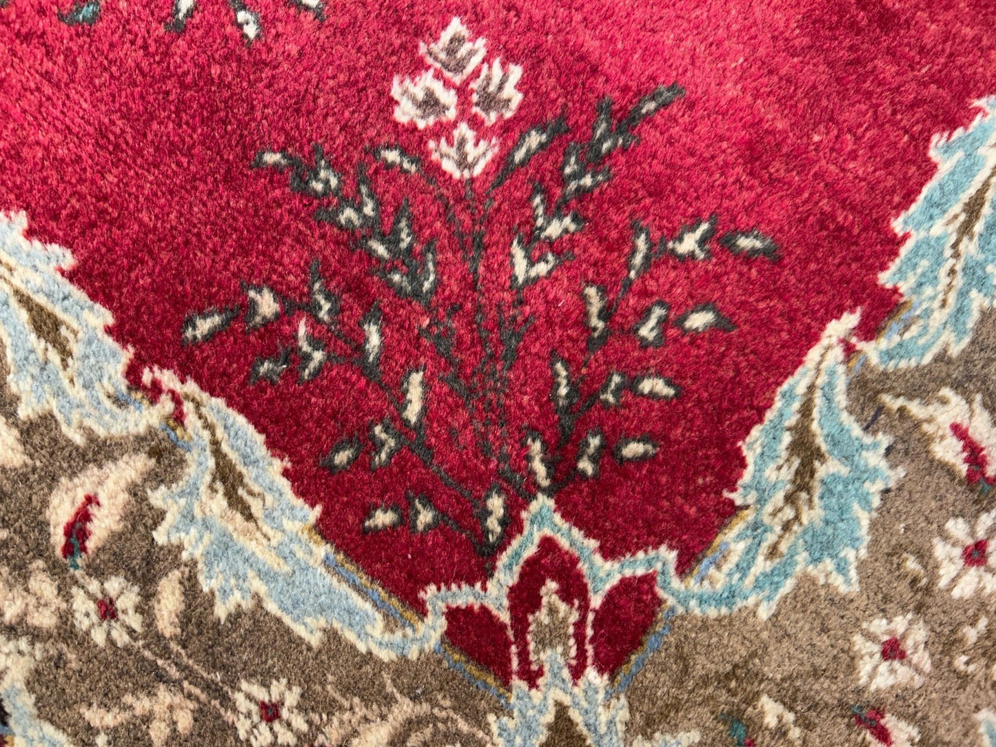4'2"x6'3" Antique Hand-knotted Wool Tabrize Area Rug - Handmade Red 4x6 Carpet