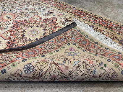 3'1"x5'3" Very Fine Handmade Wool & Silk  Persian Tabriz Rug