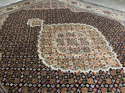 5'7"x7'7" Hand-Knotted Silk & Wool Tabrize Area Rug - Handmade Carpet 5x7