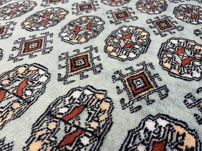 4’x6’ Hand-knotted Bokhara Area Rug