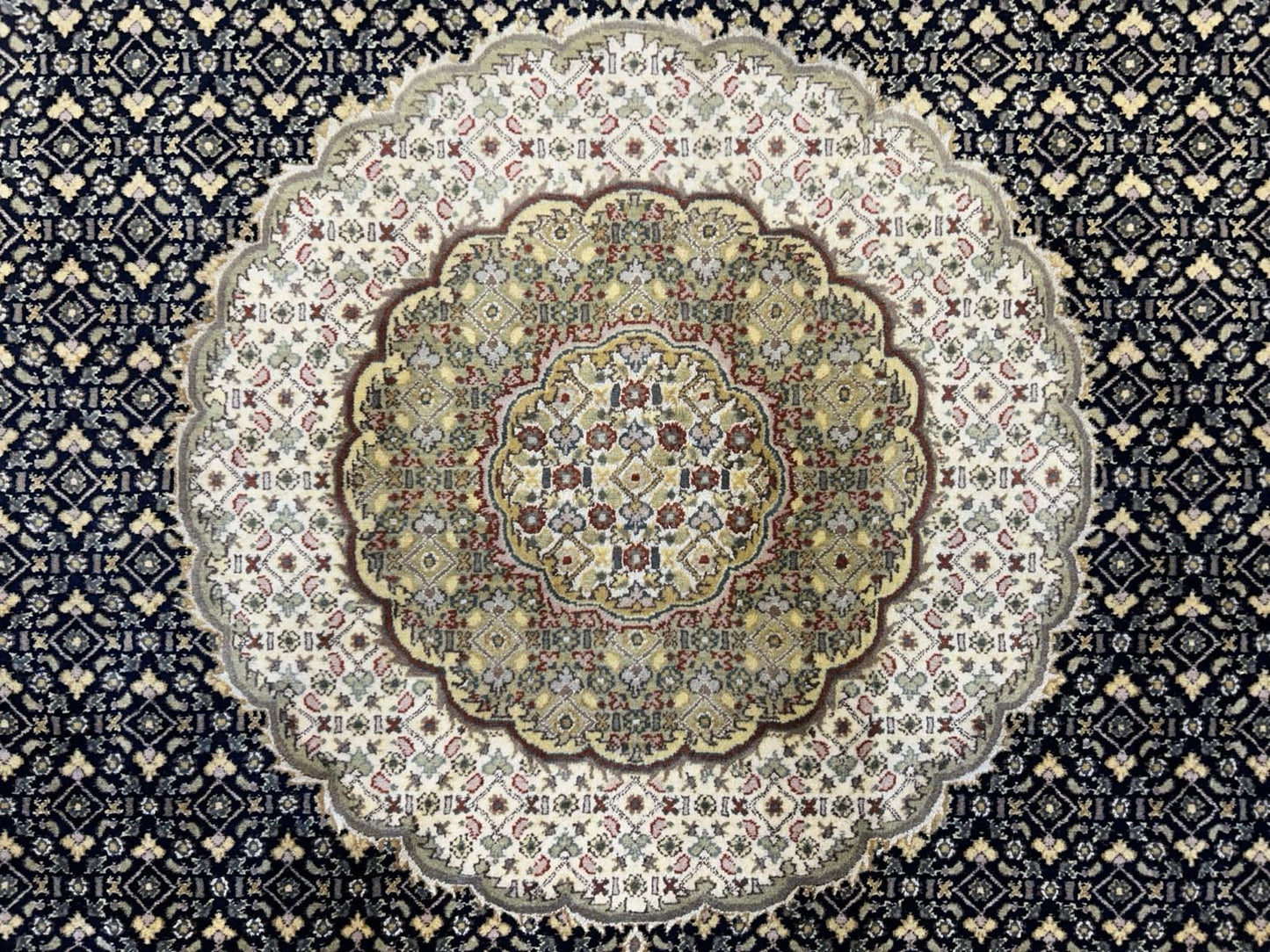 8’ Diameter Hand-knotted Wool Round Area Rug - Handmade Carpet 8x8 Blue