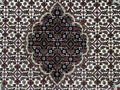 10’ Diameter Hand-knotted Wool Round Area Rug - Handmade Carpet 10x10 Burgandy