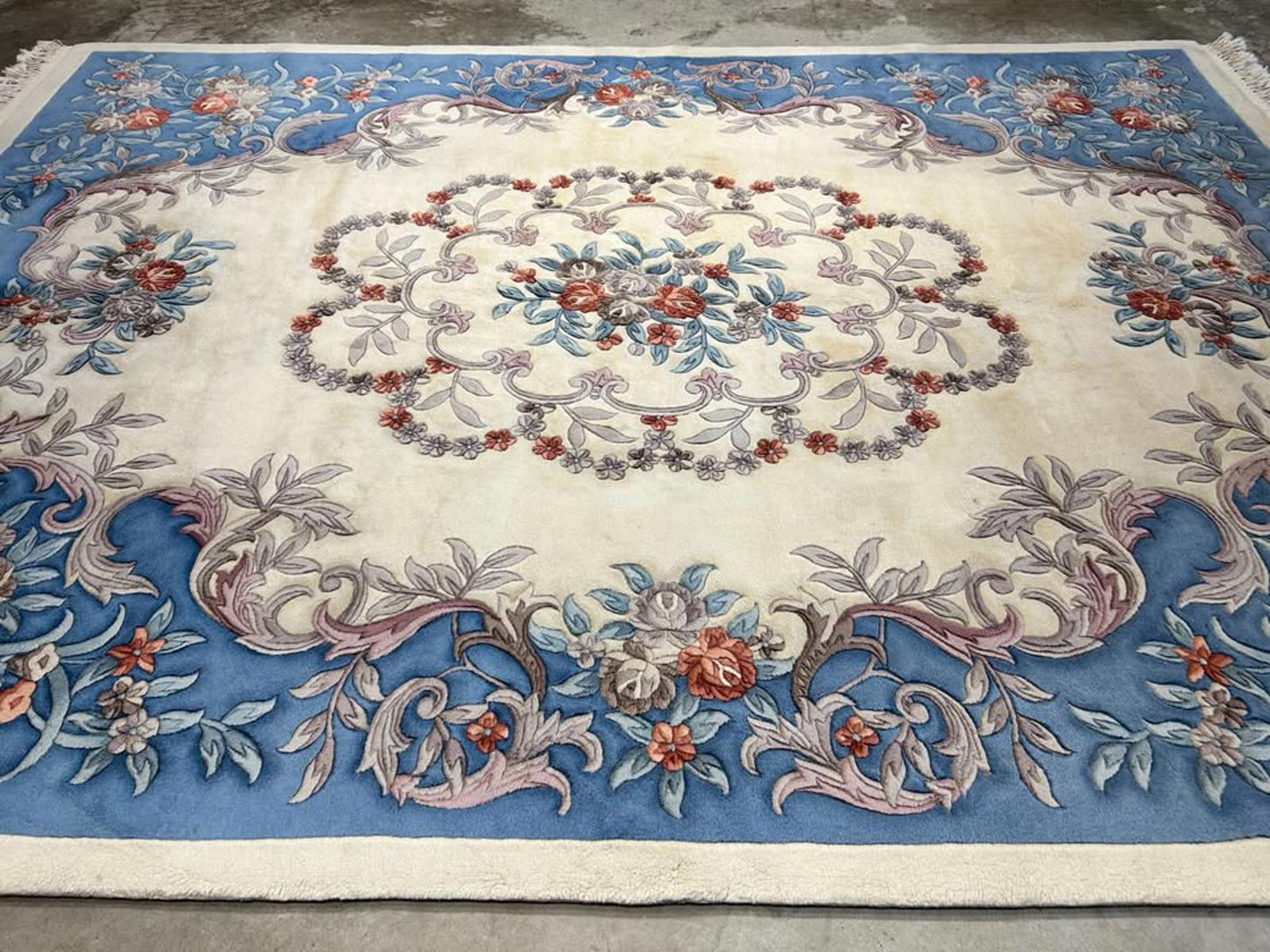 8'2"x11'2" Handmade 100% Wool Chinese Abusson Rug