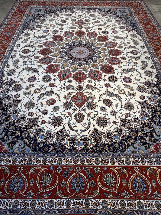 10’2”x14’2” Very Fine Hand-Knotted Wool & Silk Isfahane Area Rug 10x14