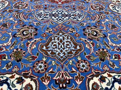 4’6”x7’9” Hand-Knotted Fine Wool & Silk Isfahane Area Rug - Blue 4x8