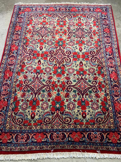 3'1'x4'11" Handmade Wool Persian Bidjar Rug