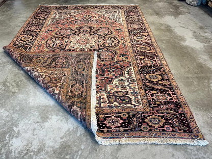 8’ x 11’3” Hand knotted Persian Heriz Rug