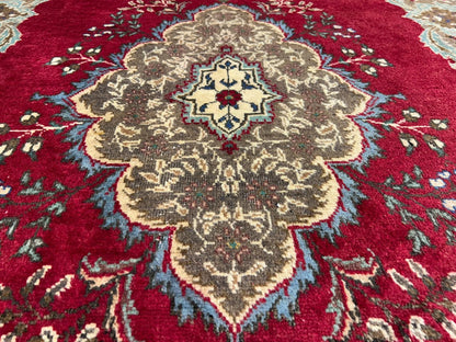 4'2"x6'3" Antique Hand-knotted Wool Tabrize Area Rug - Handmade Red 4x6 Carpet