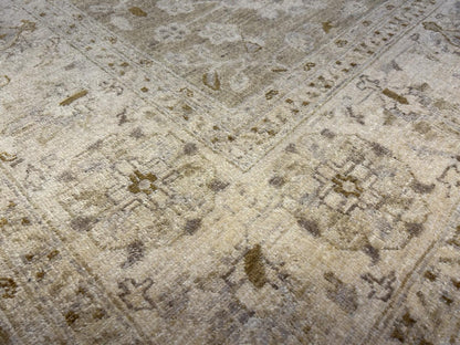 7’9”x10’10” Hand-Knotted Wool Oushak All-over Area Rug