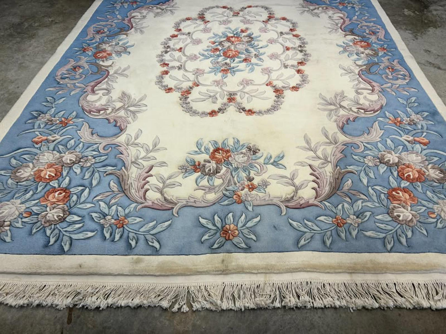 8'2"x11'2" Handmade 100% Wool Chinese Abusson Rug