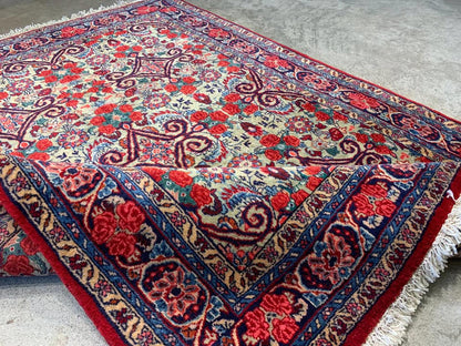 3'1'x4'11" Handmade Wool Persian Bidjar Rug