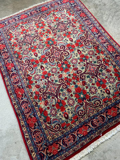 3'1'x4'11" Handmade Wool Persian Bidjar Rug