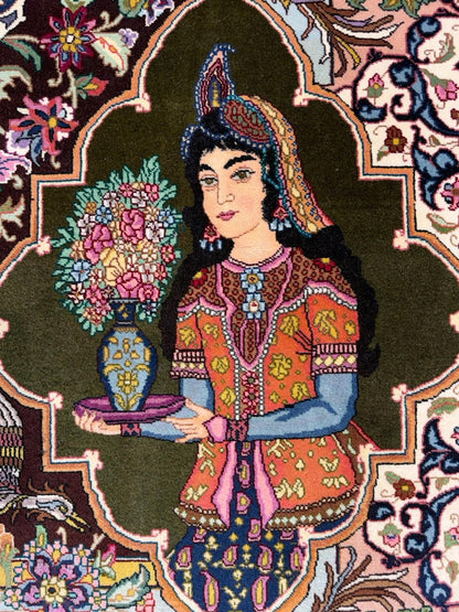 5’7”x7’10” Hand-knotted Pictorial Tabriz Rug