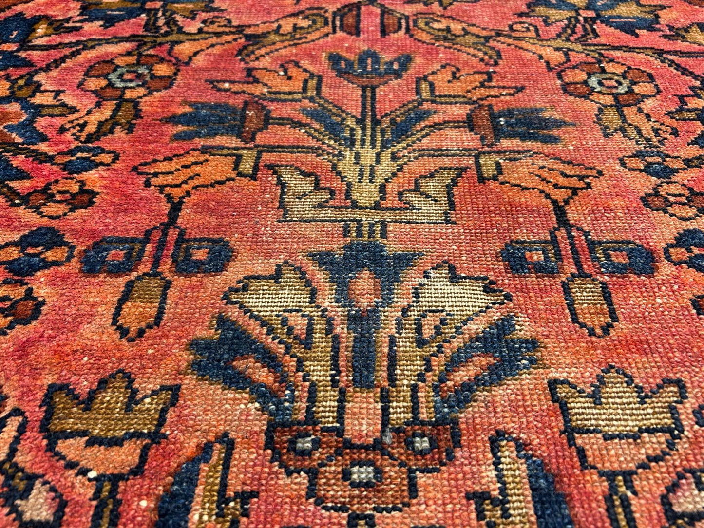 3'6"x4'5" Antique Hand-knotted Wool Sarouke Area Rug - Handmade Red 3x4 Carpet