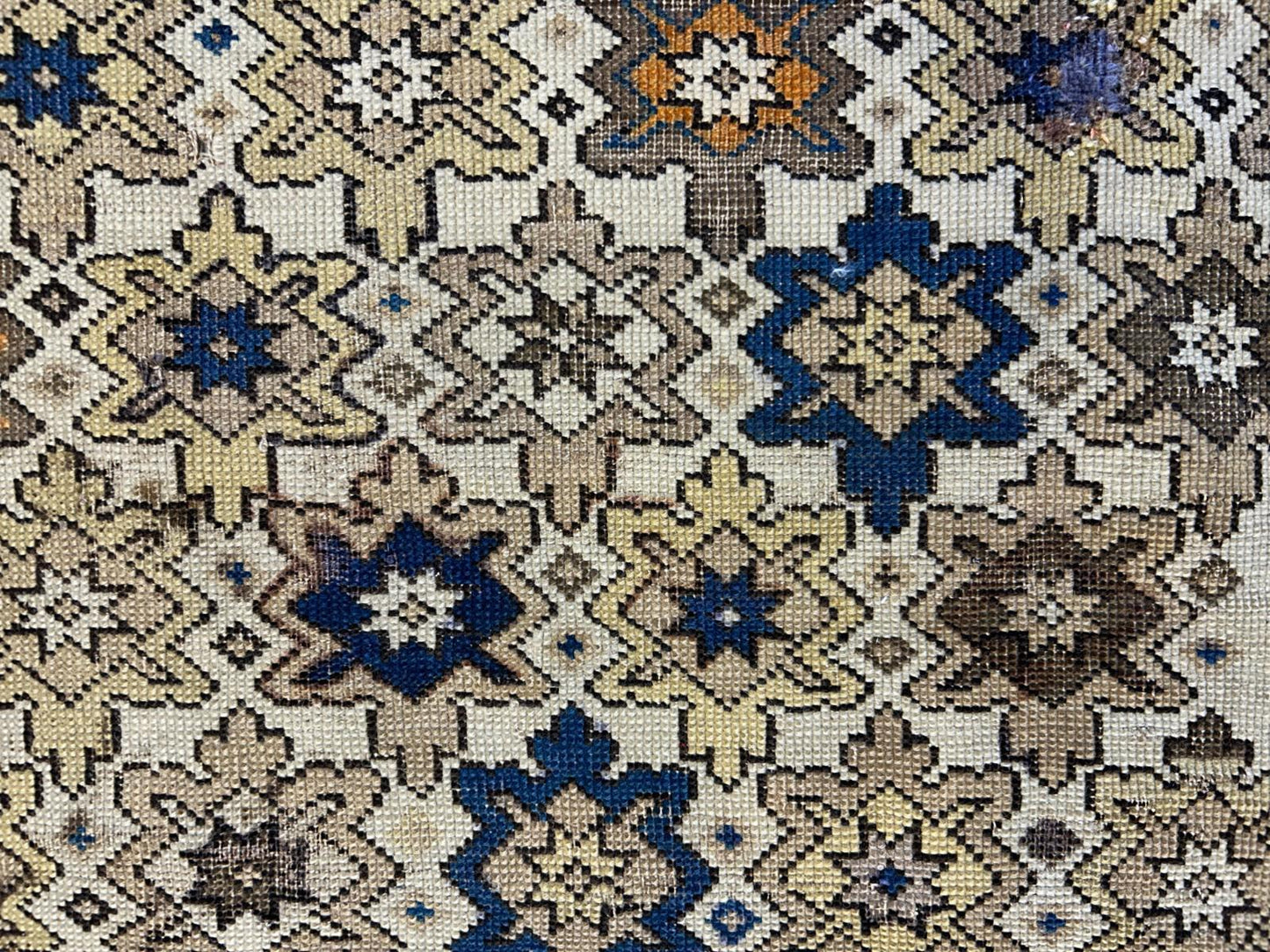 3'9"x5' Antique Hand-knotted Wool Caucasian Area Rug - Handmade 4x5 Carpet