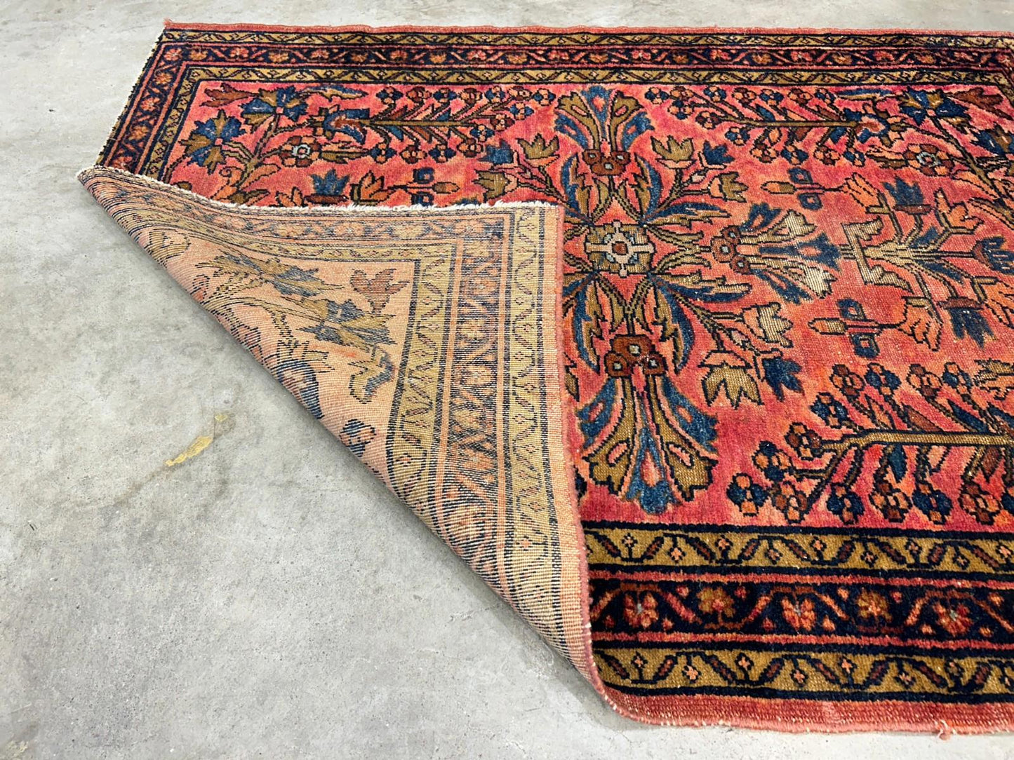 3'6"x4'5" Antique Hand-knotted Wool Sarouke Area Rug - Handmade Red 3x4 Carpet