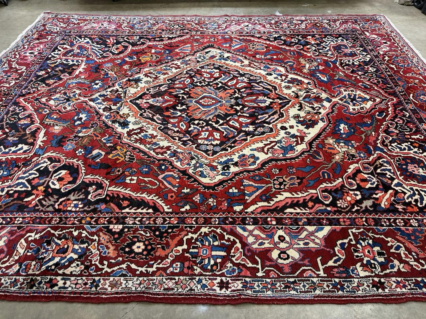 10x12 Vintage Hand-Knotted Bakhtiarie Rug Antique Handmade Red Oriental Tribal