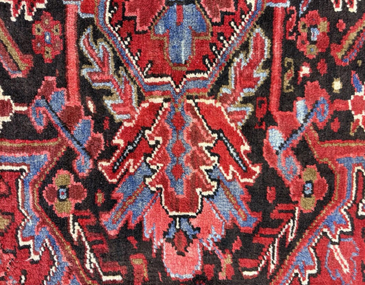 Hand-Knotted Persian Heriz Rug - 9'7"x13'