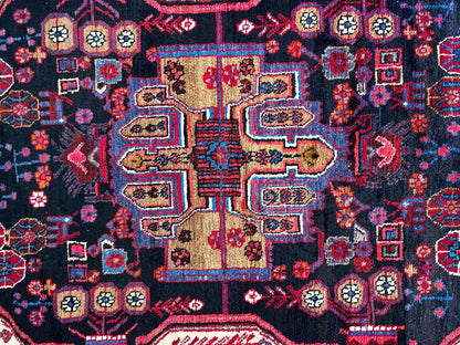 5'3"x8'1" Handmade 100% Wool Persian Nahavand Rug