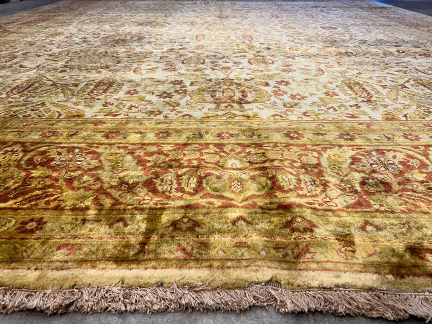 9'x11'9" Handmade 100% Wool All-over Indian Rug
