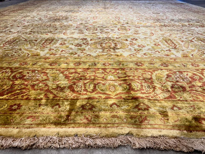9'x11'9" Handmade 100% Wool All-over Indian Rug