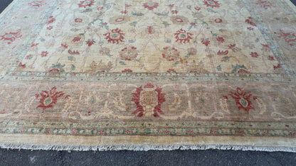 Hand-knotted Oushak Rug - 12’x15’