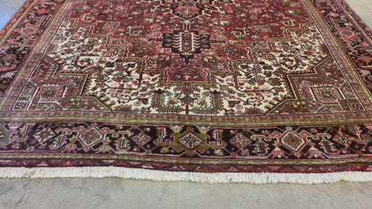 9’10”x13’ Hand-Knotted Persian Heriz Area Rug