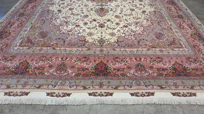 9’10”x13’5” Very Fine Hand-Knotted Persian Tabriz 80 Raj Area Rug