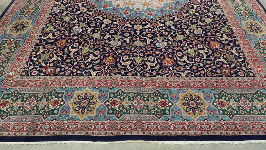 Hand-Knotted 60 Raj Persian Tabriz Rug - Dome Design - 9’8”x12’10”