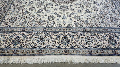 10’x10’ Hand-Knotted Persian Nain Area Rug