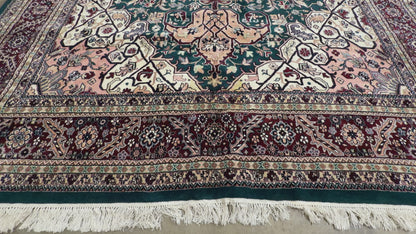 9’9”x13’10” Hand-Knotted Wool IndoHeriz Oriental Area Rug