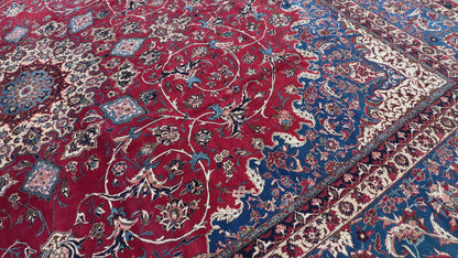 Hand-Knotted Persian Isfahan Rug - 13’9”x18’2”