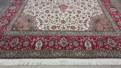 Hand-Knotted 60 Raj Persian Tabriz Rug - 9’10”x13’8”
