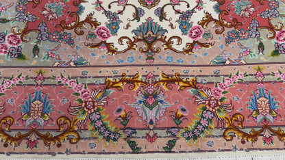 Hand-Knotted 60 Raj Persian Tabriz Rug - 4'11"x6'9"